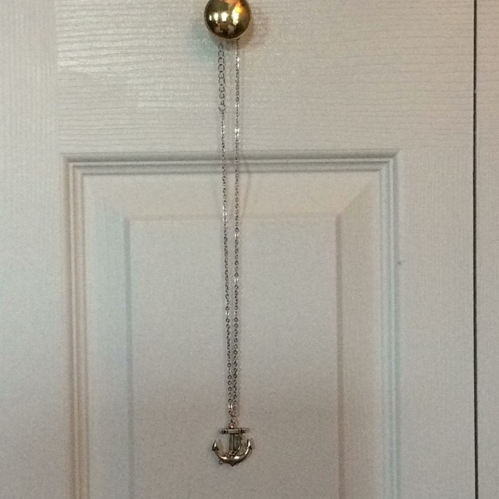 Anchor necklace